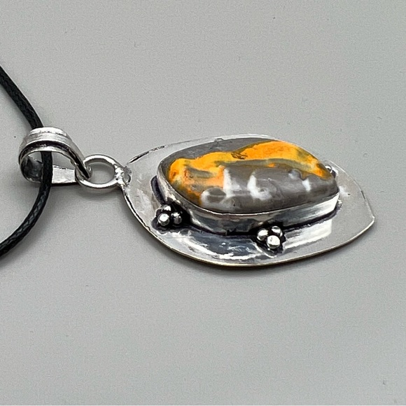 New Bumble Bee Jasper Stone Silver Overlay Pendant Necklace with Cord Bumblebee - Picture 6 of 7
